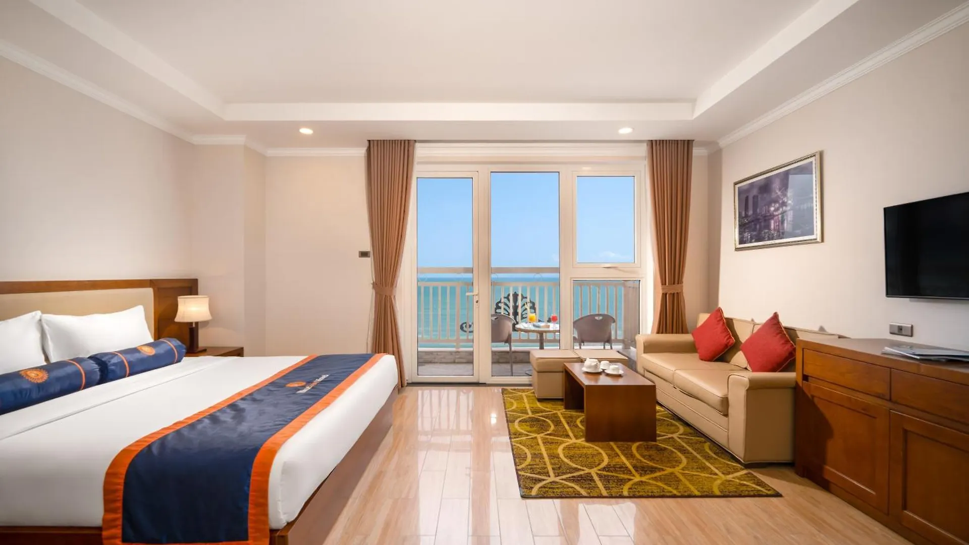 Bluesun Danang Beach Hotel  Da Nang