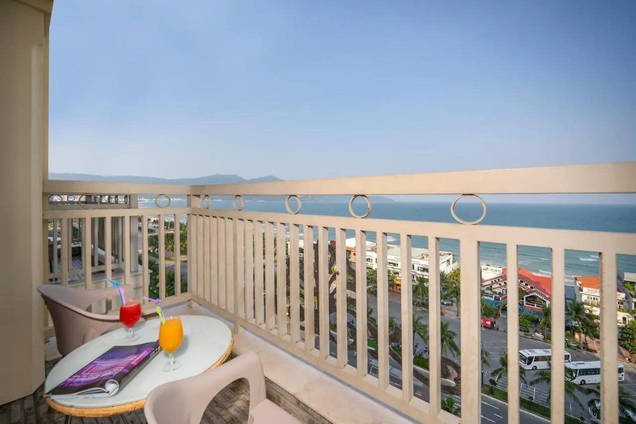 ****  Bluesun Danang Beach Hotel Vietnam