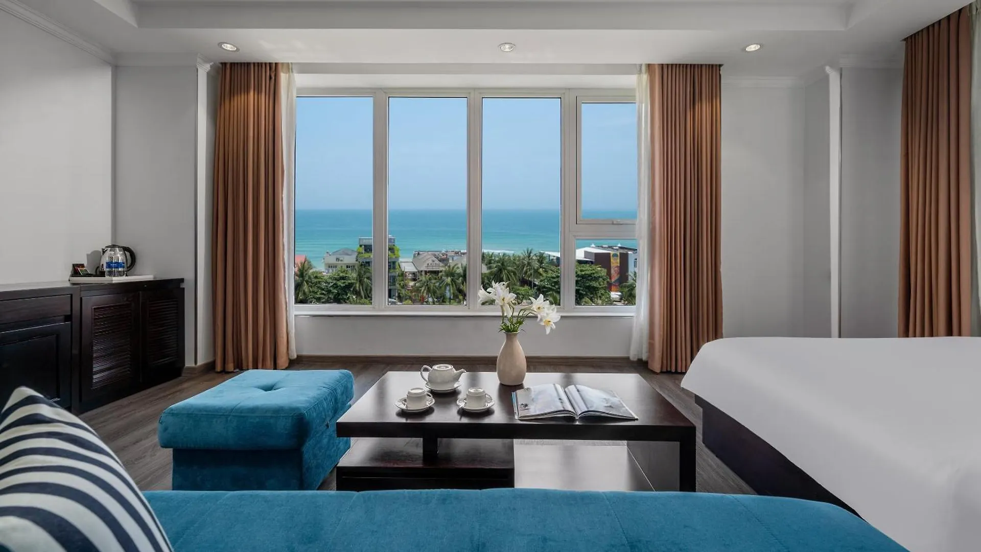 Bluesun Danang Beach Hotel  Da Nang