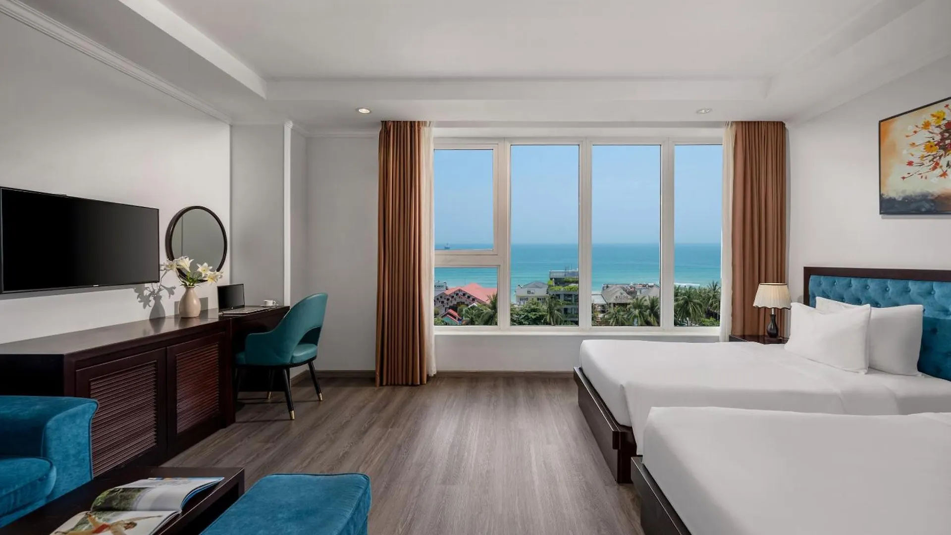 Bluesun Danang Beach Hotel 4*, Da Nang